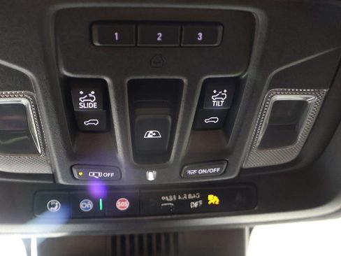 Used 2025 GMC Sierra 1500 Denali Ultimate image 58