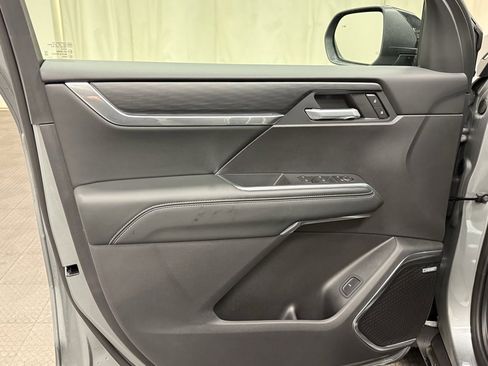 New 2026 GMC Acadia Elevation w/ LPO, Floor Liner Package image 26