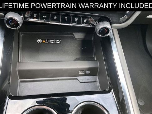 Used 2025 Chevrolet Tahoe LT image 25