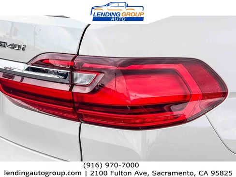 Used 2019 BMW X7 xDrive40i w/ Premium Package AWD/4WD image 8