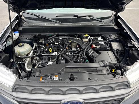 Used 2022 Ford Maverick XLT w/ XLT Luxury Package FWD image 17