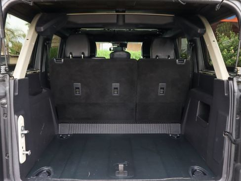 Used 2022 Ford Bronco Everglades AWD/4WD image 8