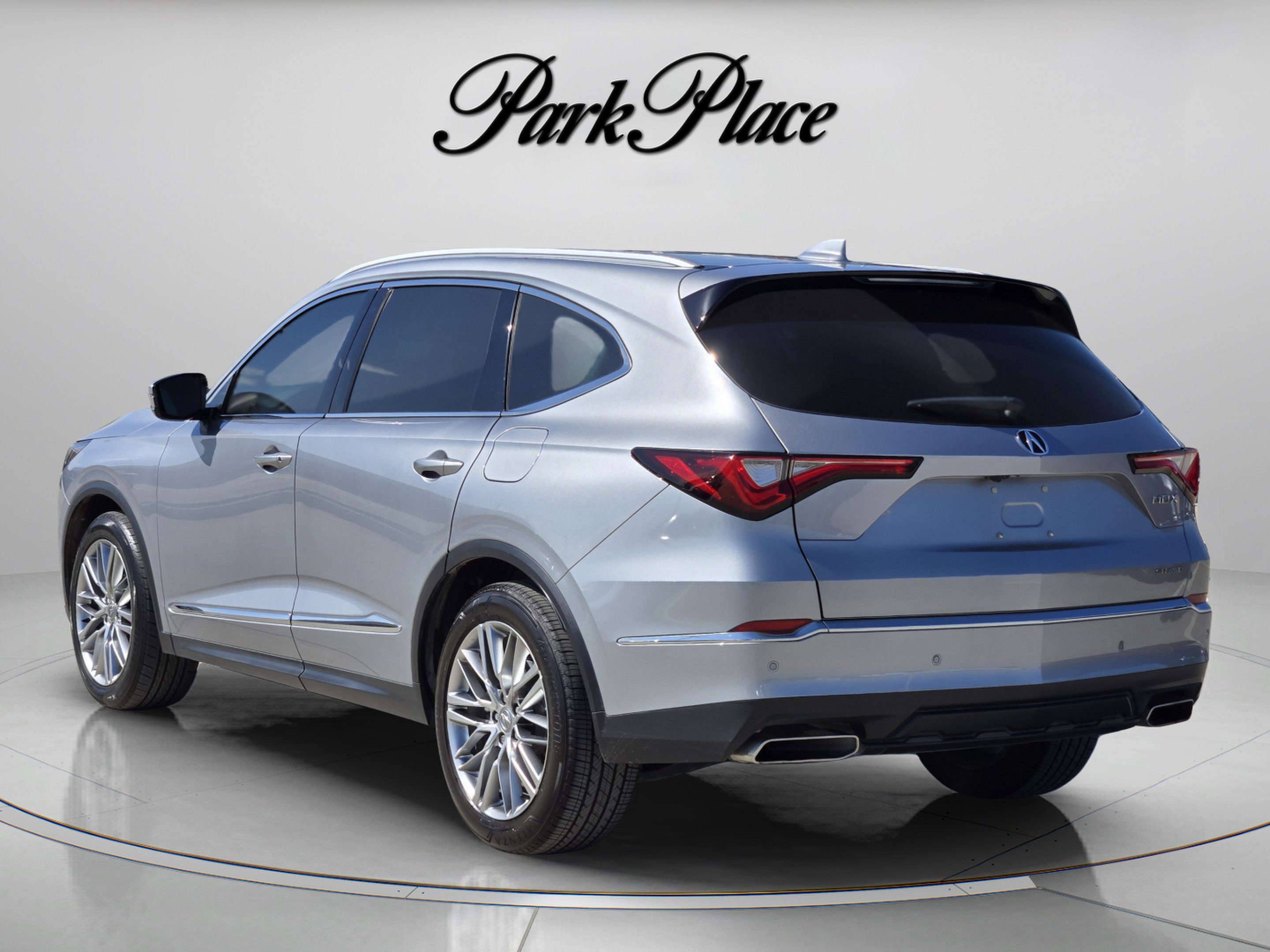 Used 2023 Acura MDX w/ Advance Package AWD/4WD image 3