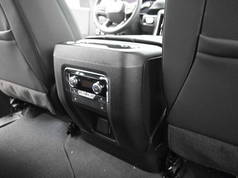 New 2026 GMC Yukon Denali image 25