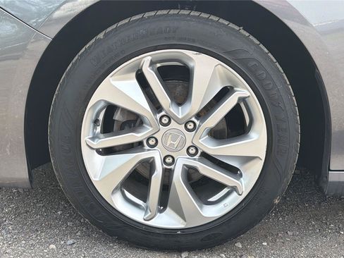 Used 2019 Honda Accord LX image 28