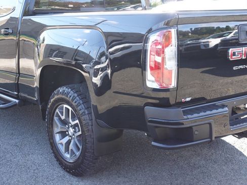 Used 2022 GMC Canyon AT4 image 9