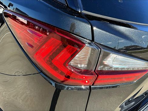 Used 2019 Lexus RX 450hL Premium image 27