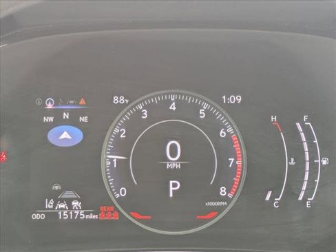 Used 2024 Lexus RX 350 Premium w/ Accessory Package (Z1) FWD image 6