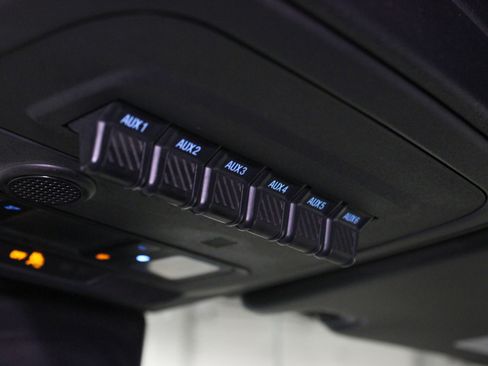 Used 2023 Ford Bronco Badlands AWD/4WD image 24