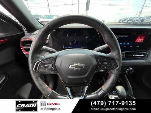 Used 2024 Chevrolet TrailBlazer RS w/ Driver Confidence Package AWD/4WD image 14