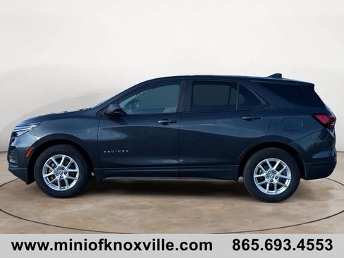 Used 2022 Chevrolet Equinox LS w/ LS Convenience Package image 6