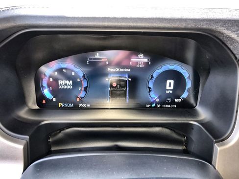 Used 2025 Ford Bronco Outer Banks image 15