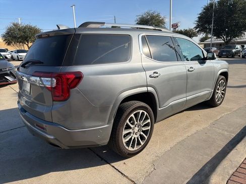 Used 2021 GMC Acadia Denali w/ Denali Technology Package image 5