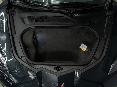 Used 2023 Chevrolet Corvette Stingray Premium Cpe w/ Z51 Performance Package image 18