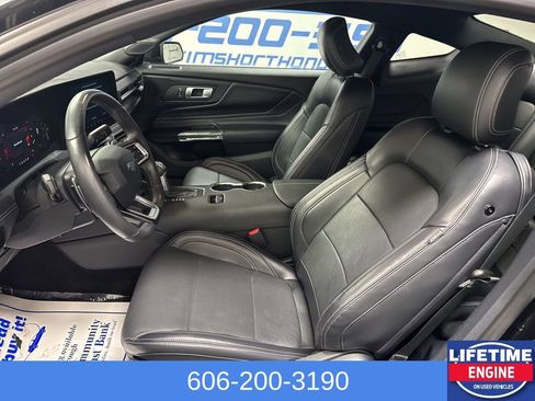 Used 2024 Ford Mustang GT Premium image 13