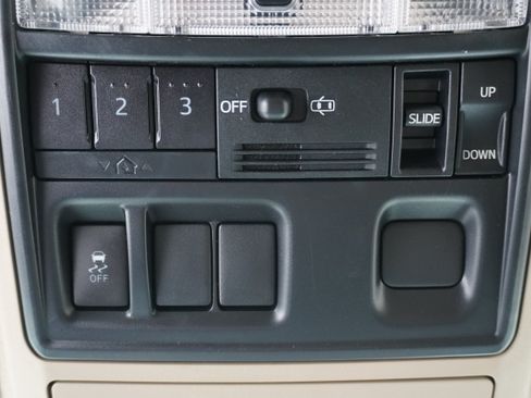 Used 2016 Toyota 4Runner SR5 Premium RWD image 23