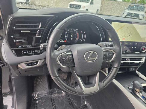 Used 2023 Lexus RX 350 Premium w/ Accessory Package AWD/4WD image 26