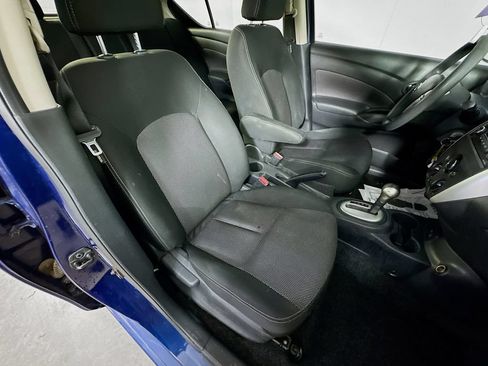 Used 2018 Nissan Versa SV FWD image 30