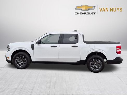 Used 2025 Ford Maverick XLT w/ Equipment Group 302A AWD/4WD image 8