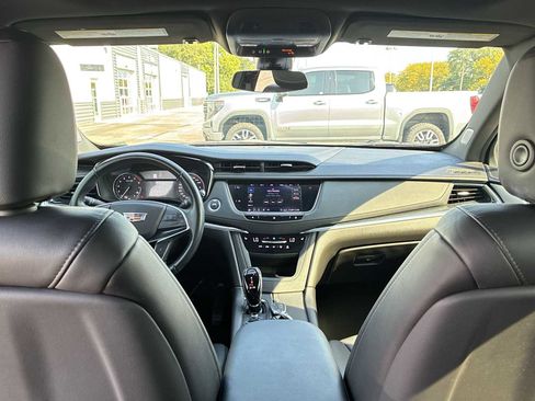 Certified 2020 Cadillac XT5 Premium Luxury image 21