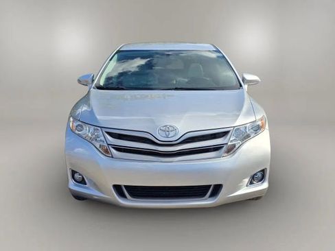 Used 2013 Toyota Venza image 2