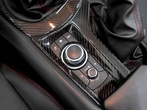 Used 2019 MAZDA MX-5 Miata Grand Touring w/ GT-S Package RWD image 60