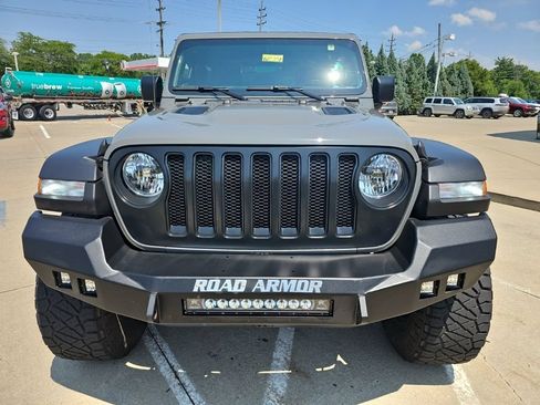 Used 2021 Jeep Wrangler Rubicon AWD/4WD image 5