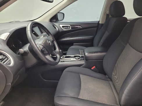 Used 2018 Nissan Pathfinder SV AWD/4WD image 17