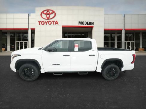 New 2026 Toyota Tundra SR5 image 5