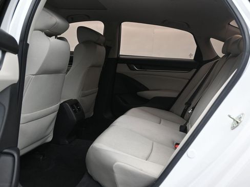 Used 2020 Honda Accord EX image 14