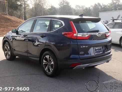 Used 2017 Honda CR-V LX image 5