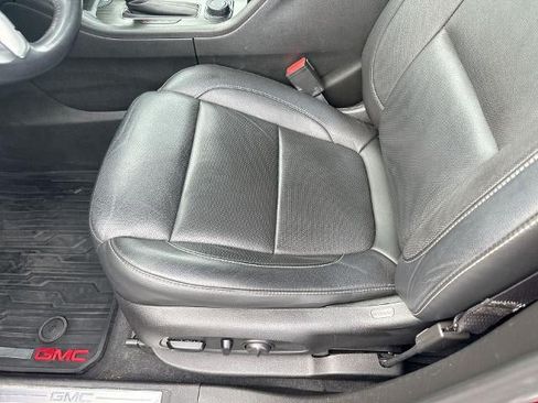 Used 2019 GMC Acadia SLT AWD/4WD image 19