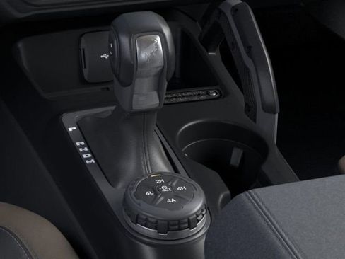 New 2025 Ford Bronco Big Bend w/ Black Diamond Package image 17