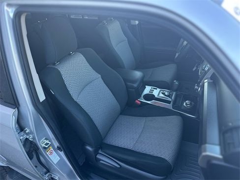 Used 2018 Toyota 4Runner SR5 image 27