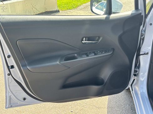 New 2025 Nissan Versa SV w/ Trunk Package image 10