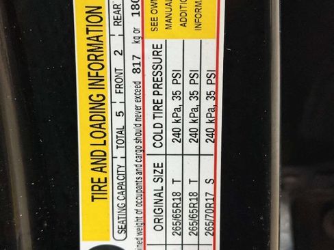 Used 2019 Chevrolet Silverado 1500 RST image 16