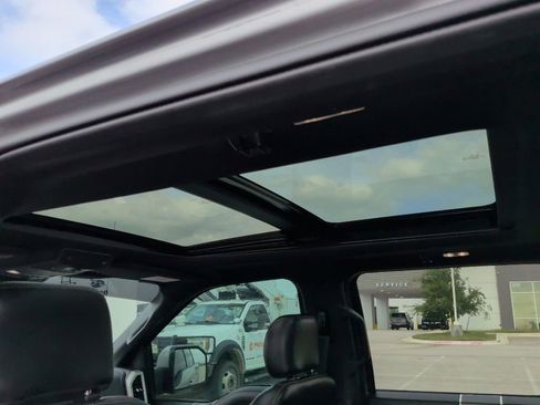Used 2020 Ford F150 Lariat w/ Equipment Group 502A Luxury AWD/4WD image 26