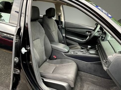 Used 2023 Honda Accord EX image 29