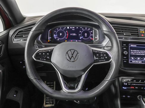 Used 2024 Volkswagen Tiguan SEL R-Line image 25
