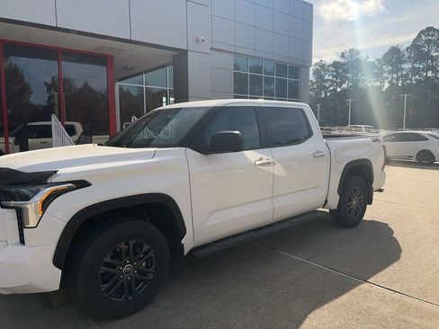 Used 2024 Toyota Tundra SR5 image 36