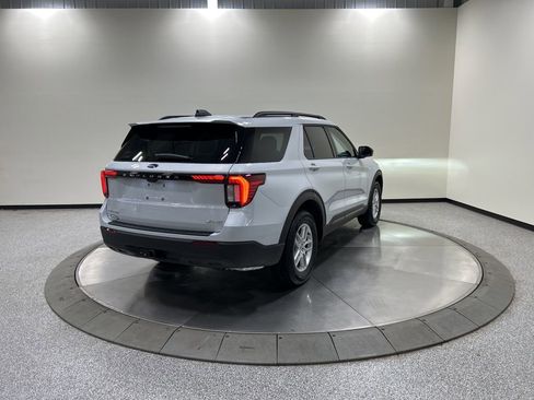 New 2026 Ford Explorer Active image 6