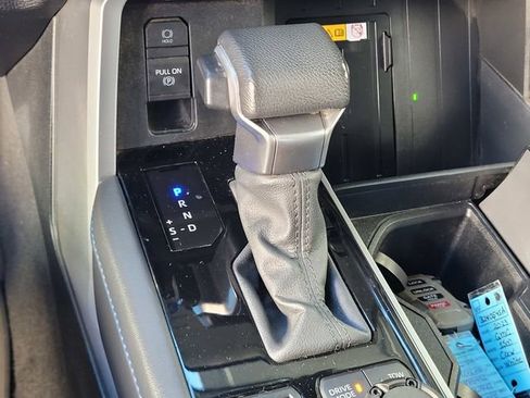 Used 2024 Toyota Tundra Platinum image 19