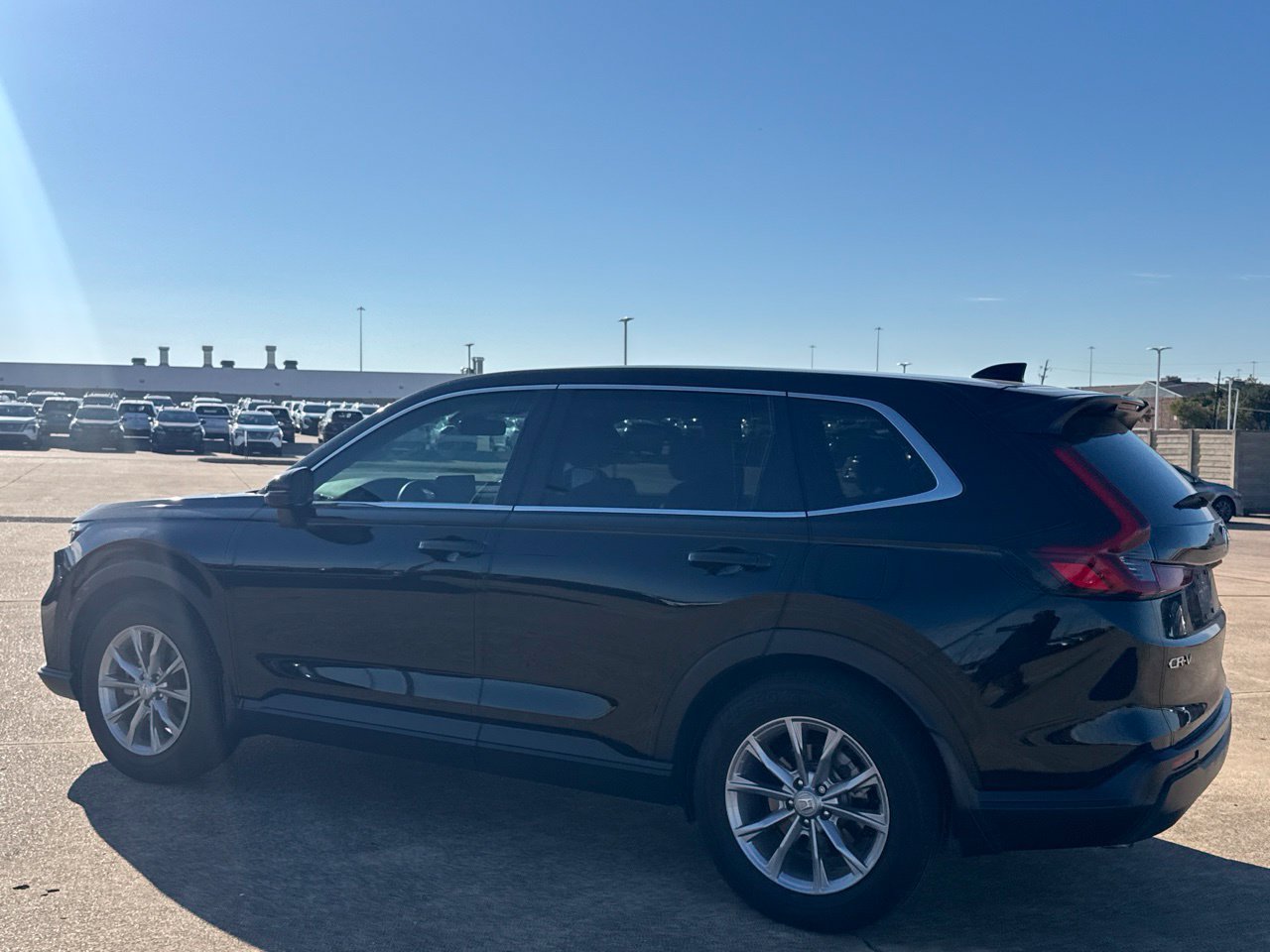 Used 2025 Honda CR-V EX image 17