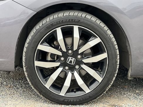 Used 2015 Honda Civic EX-L image 27