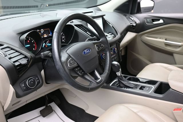 Used 2017 Ford Escape Titanium FWD image 14