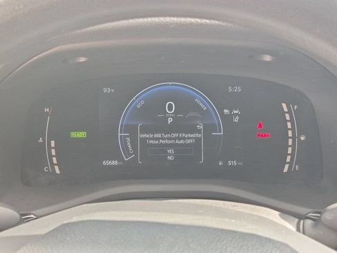 Used 2025 Toyota Camry LE FWD image 16