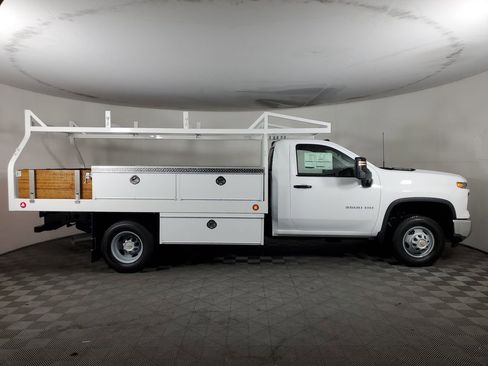 New 2026 Chevrolet Silverado 3500 W/T w/ WT Convenience Package image 2