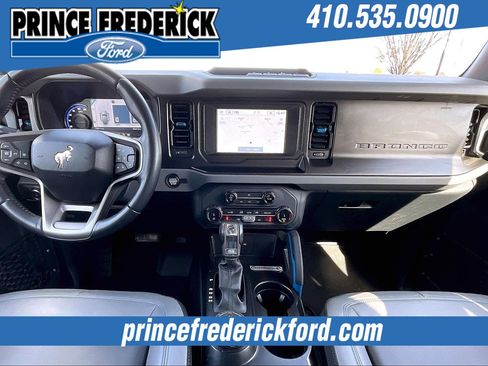 Used 2022 Ford Bronco Black Diamond image 14