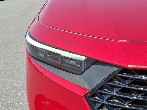 Certified 2023 Honda Accord EX image 9