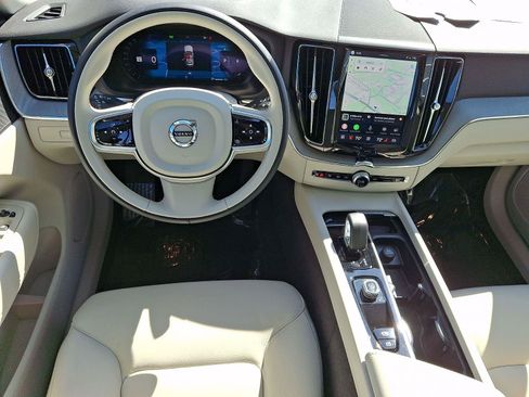 Certified 2024 Volvo XC60 B5 Plus AWD/4WD image 11